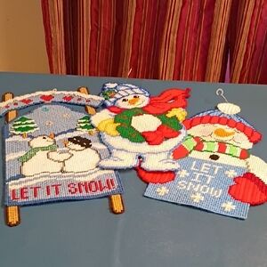 Festive Snowman Holiday Decor Set - Multicolor